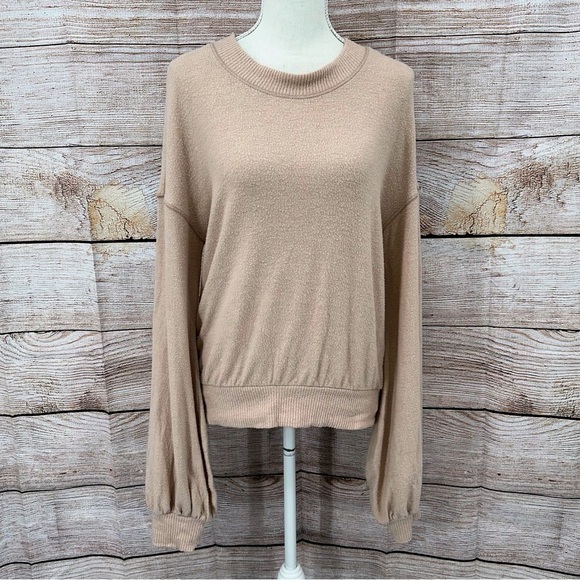 Free People Beach Blush  Crew Neck Sweater Size XS - Picture 1 of 8